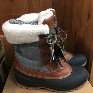 Kamik snow Boot Snow Pearl size 9